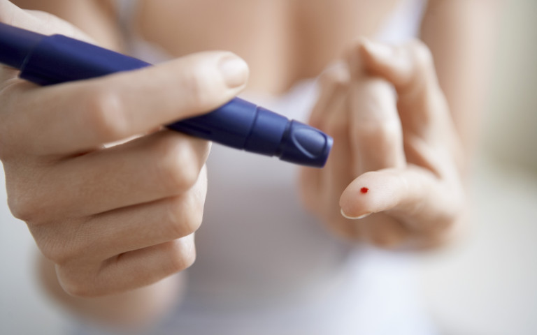 Bloedprik glucose diabetes
