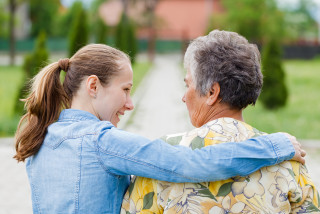 Kleindochter met oma